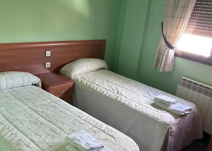 Rural Dos Hermanos Konukevi Horcajo de Montemayor